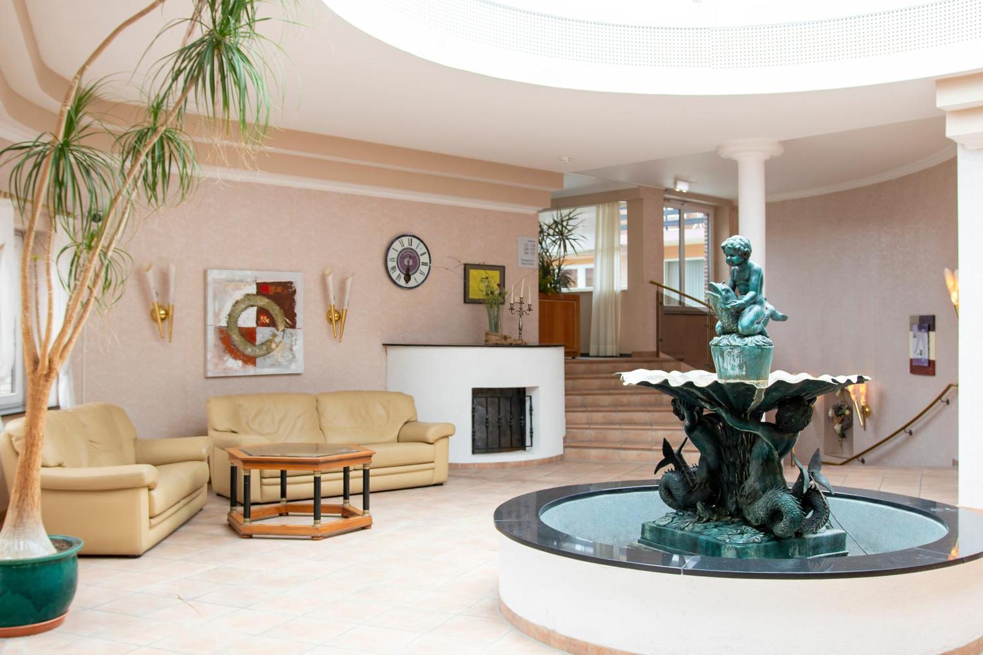 Golf- Und Wellnesshotel Amtsheide Bad Bevensen Exterior foto